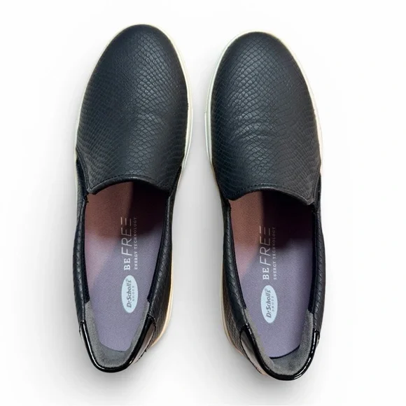 Dr Scholls Be Free Black Snake Embossed Slip On Sneaker SZ 8.5 Women's - Picture 1 of 6